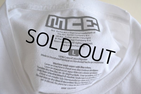 画像5: M.C.Escher Tシャツ　 "Sky and Water I"　 表記L  (5)