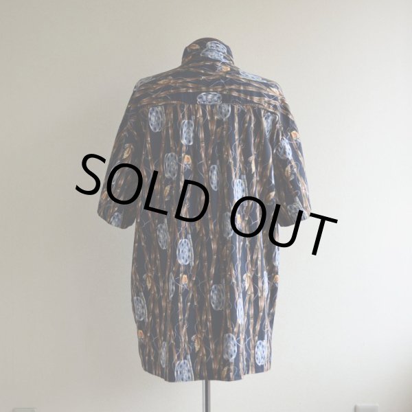 画像3: 1990s HIGH SEAS フライフィッシング柄 コットンシャツ  MADE IN USA  表記L  (3)