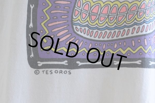 画像9: 1990s TESOROS カラベラアートTシャツ  表記XL  (9)