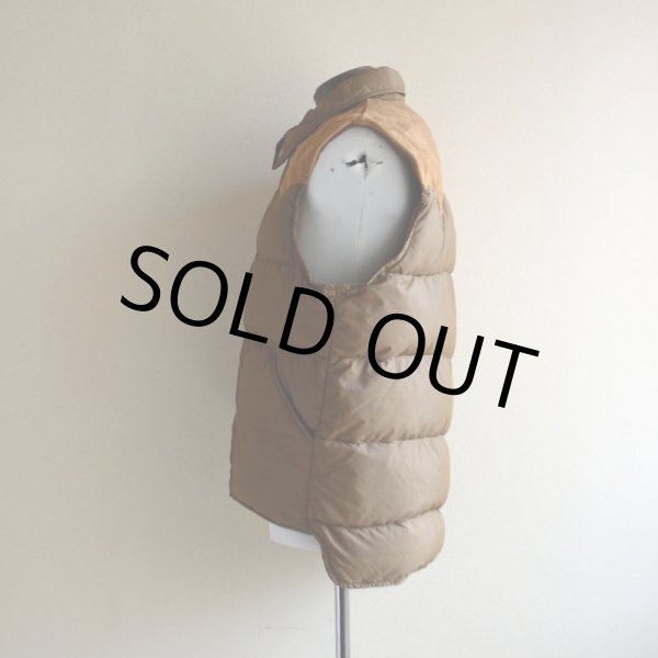 画像4: 1970s Woolrich レザーヨークダウンベスト  表記L  (4)