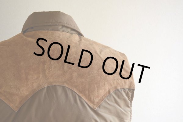 画像13: 1970s Woolrich レザーヨークダウンベスト  表記L  (13)