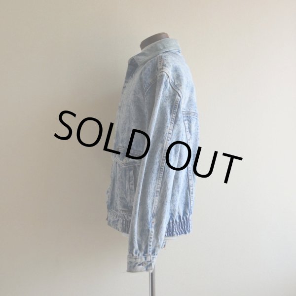 画像4: 1990s Levi's ケミカルデニムジャケット "デカパッチ"  MADE IN USA  表記XL  (4)