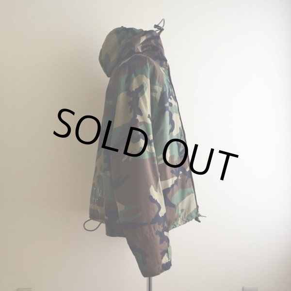 画像2: 1990s US.MILITARY ケミカルプロテクティブパーカー　 バックステンシル　 表記MEDIUM-REGULAR  (2)