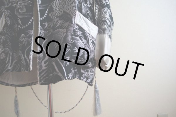 画像9: 1950s Pearl Line 西陣織 寅×龍スーベニアガウン　 黒×銀　 表記S  (9)