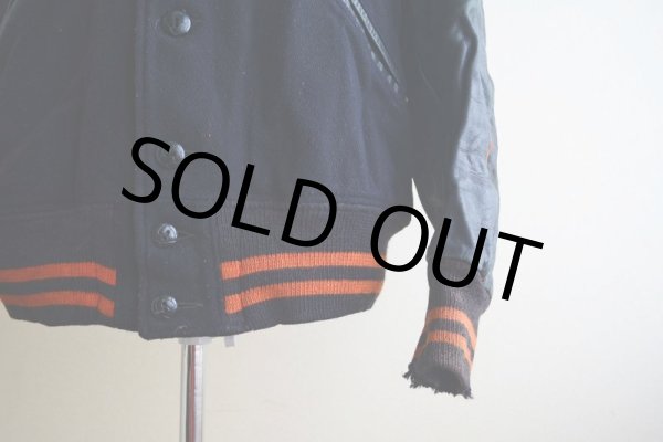 画像8: 1940s〜 LOWE&CAMPBELL 袖レザーボタンスタジャン　 実寸ML  (8)