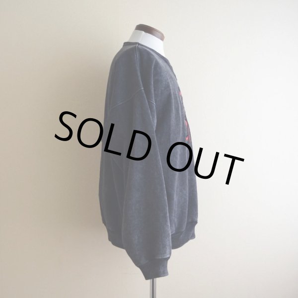 画像2: FUZZY STONEWASH ハイダアート刺繍スウェット  MADE IN CANADA  表記M  (2)