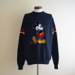 画像1: 1980s Mickey Mouse フロッキースウェット　 表記XL  (1)