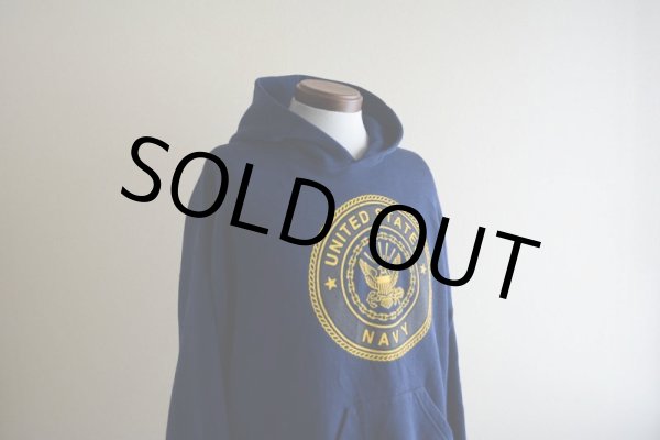 画像7: US.NAVY スウェットパーカー  MADE IN USA  表記L  (7)