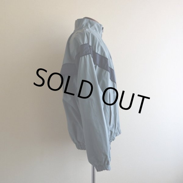 画像2: 2000s US.ARMY PFU ナイロントレーニングジャケット　 表記SMALL-REGULAR  (2)