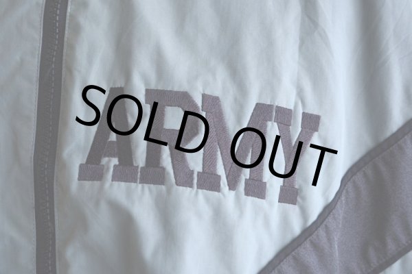 画像7: 2000s US.ARMY IPFU ナイロントレーニングジャケット  表記LARGE-REGULAR  (7)