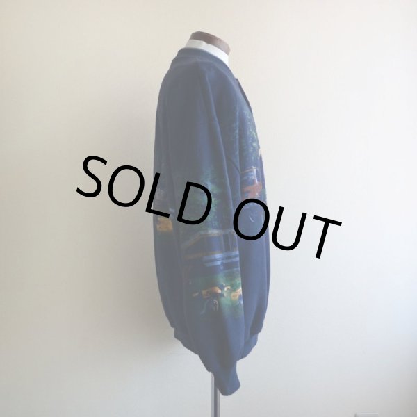 画像2: 1990s Art Unlimited キャンプ総柄スウェット  MADE IN USA  表記L  (2)