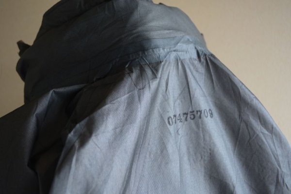 画像17: 2000s US.ARMY ECWCS GEN2 ゴアテックスパーカー  "ACU迷彩"  表記SMALL-REGULAR  (17)