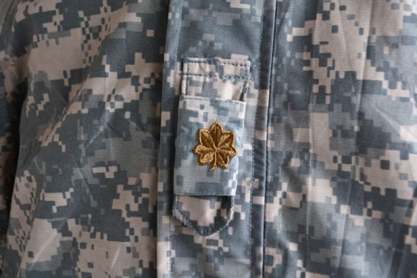 画像9: 2000s US.ARMY ECWCS GEN2 ゴアテックスパーカー  "ACU迷彩"  表記SMALL-REGULAR  (9)