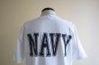 画像12: US.NAVY 両面プリントTシャツ　 "MADE IN USA"　 表記M  (12)