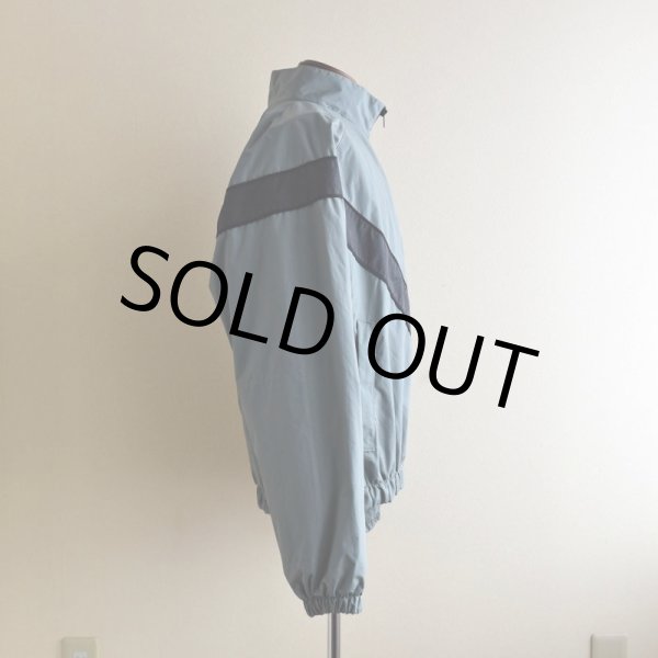 画像2: 2000s US.ARMY PFU ナイロントレーニングジャケット  表記SMALL-REGULAR  (2)