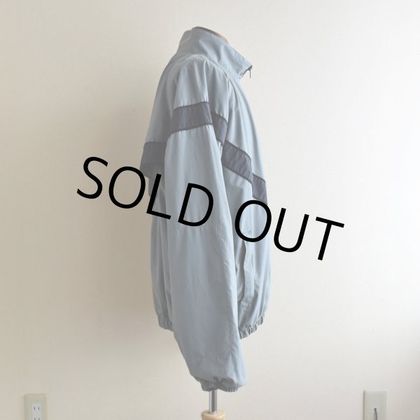 画像2: 2000s US.ARMY IPFU ナイロントレーニングジャケット  表記LARGE-REGULAR  (2)