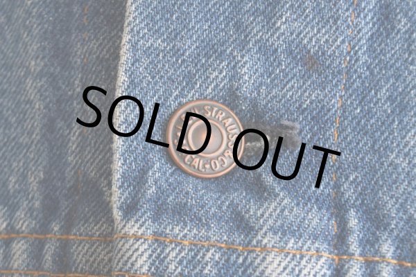 画像9: 1980s Levi's 70506-0216 デニムジャケット   "MADE IN USA"  表記46  (9)