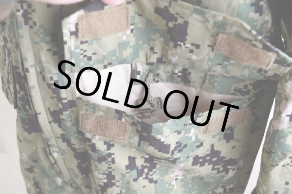 画像16: 2010s US.NAVY NWU ゴアテックスパーカー　  "TYPE3 AOR2"　 表記SMALL-SHORT  (16)