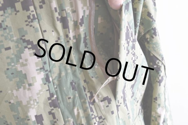 画像13: 2010s US.NAVY NWU ゴアテックスパーカー　  "TYPE3 AOR2"　 表記SMALL-SHORT  (13)