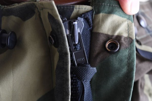 画像16: 1990s US.ARMY ECWCS GEN1 ゴアテックスパーカー  表記MEDIUM-REGULAR  (16)