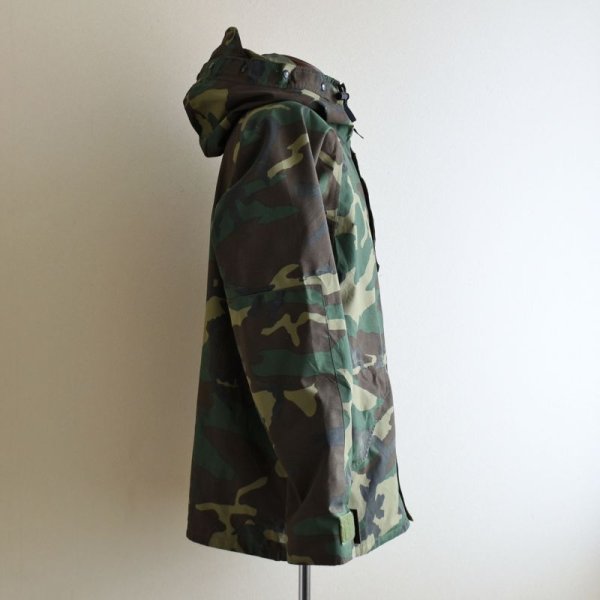 画像2: 1990s US.ARMY ECWCS GEN1 ゴアテックスパーカー  表記MEDIUM-REGULAR  (2)