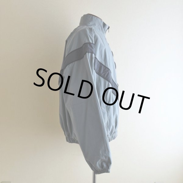 画像2: 1990s US.ARMY IPFU ナイロントレーニングジャケット  表記MEDIUM-REGULAR  (2)