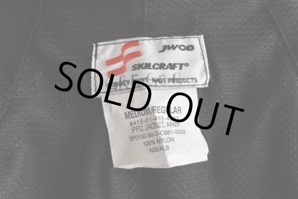 画像16: 1990s US.ARMY IPFU ナイロントレーニングジャケット  表記MEDIUM-REGULAR  (16)