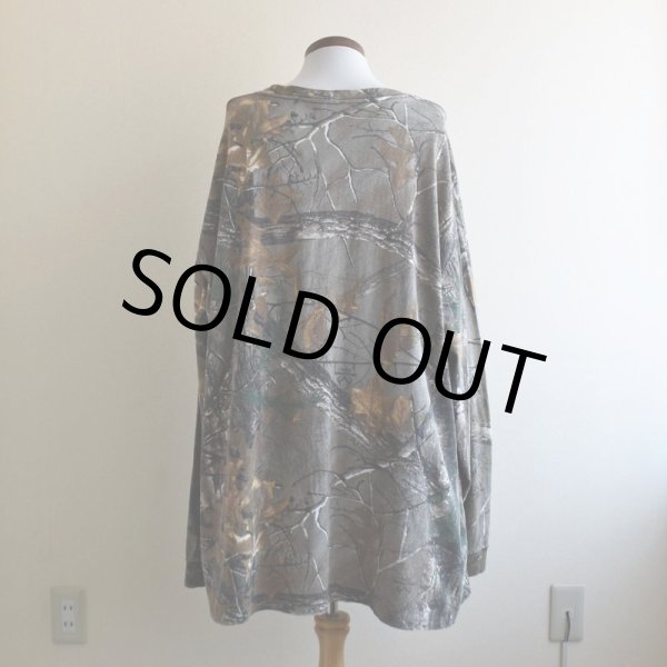 画像3: Carhartt L/SポケットTシャツ  "リアルツリーカモ"  表記3XL  (3)