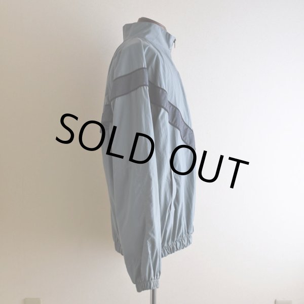 画像2: 1990s US.ARMY IPFU ナイロントレーニングジャケット  表記MEDIUM-LONG  (2)