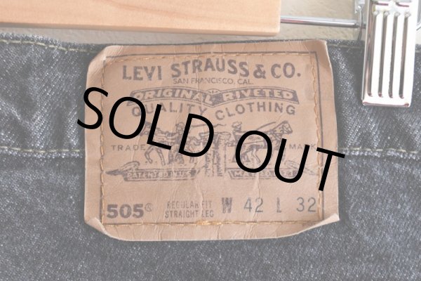 画像4: 1990s Levi's 505-0259 先染めブラックデニム  "MADE IN USA"  表記W42 L32  (4)