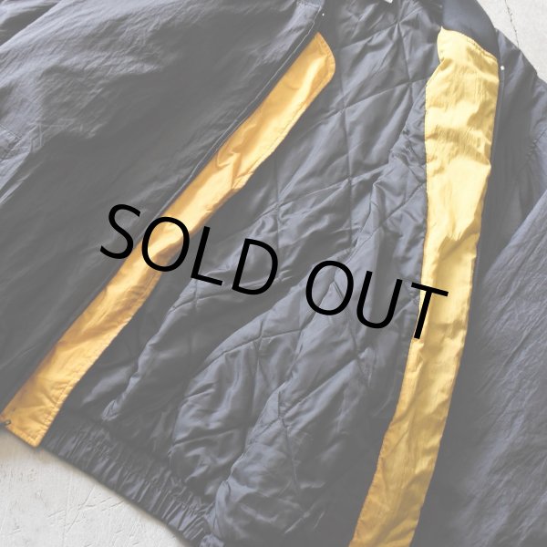 画像8: 1990s McDonald's 中綿ナイロンジャケット　 表記XL  (8)