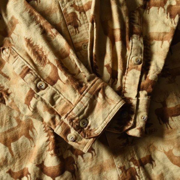 画像8: WOOLRICH シカ柄シャモアクロスシャツ　 表記M  (8)