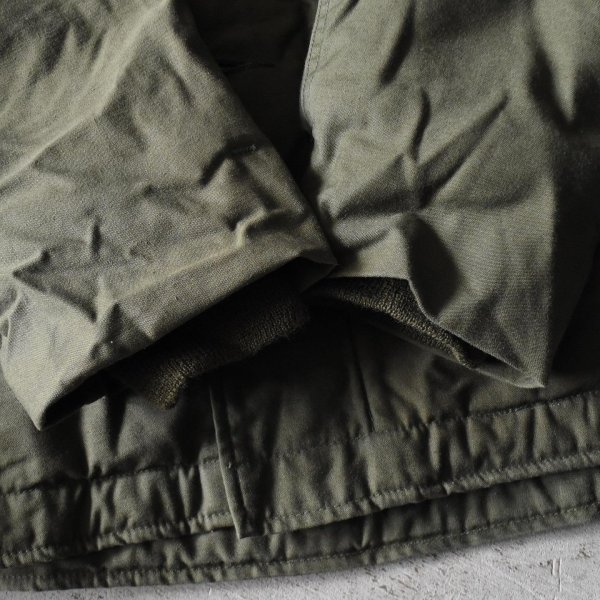 画像10: "DEAD STOCK" 　1980s US.NAVY A-2デッキジャケット　 表記SMALL  (10)