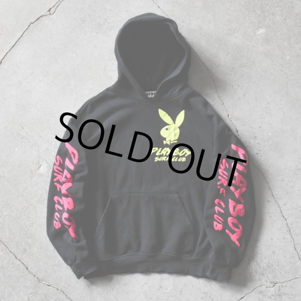 画像1: PLAYBOY SURF CLUB ネオンカラースウェットパーカー　 表記M  (1)