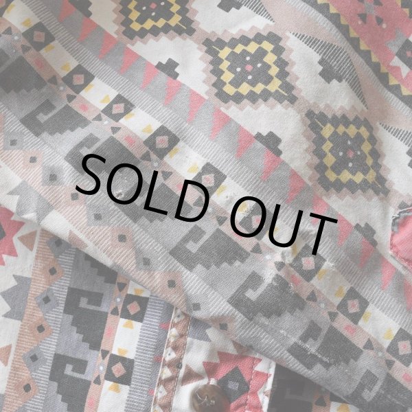 画像8: 1990s WOOLRICH ネイティブ柄BDシャツ　 表記L  (8)