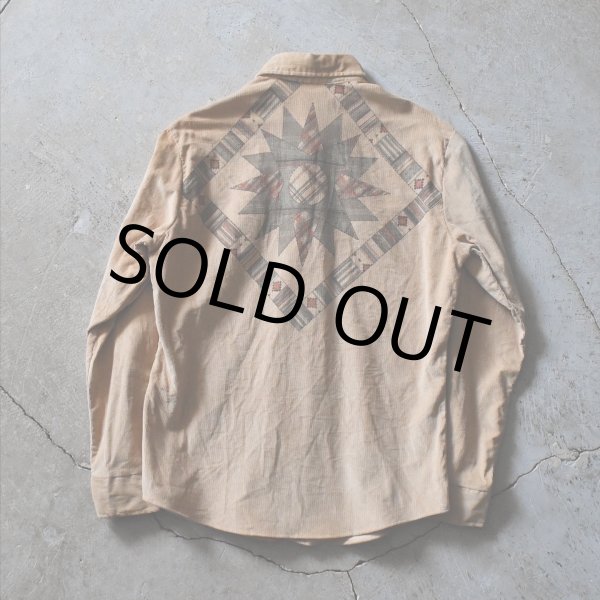 画像2: 1970s KENNINGTON プリントコーデュロイシャツ　 表記L  (2)