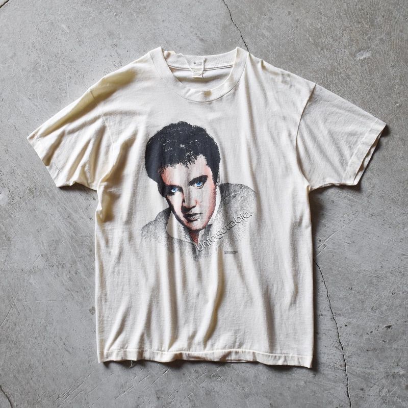 ELVIS Unforgettable Tシャツ　　　ビンテージ　USA