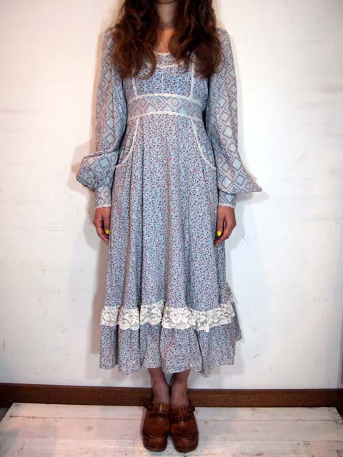 GUNNE SAX ガンネサックス】小花柄ワンピース - 古着屋HamburgCafe