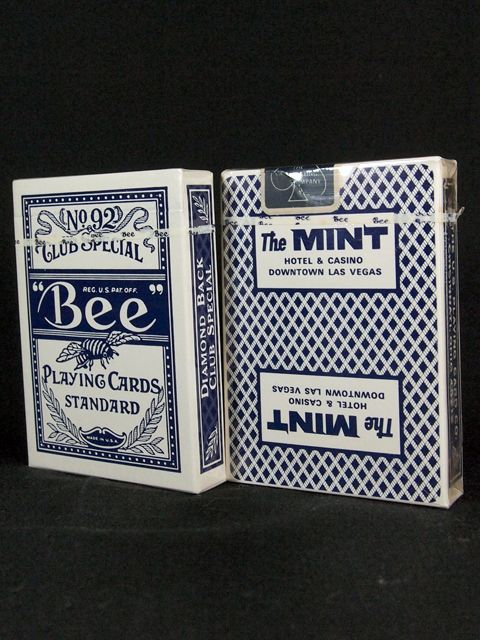 未開封デッドストック!!【Bee】カジノホテル実使用トランプ(MINT