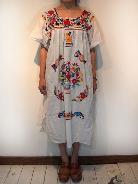 メキシカン刺繍ワンピース