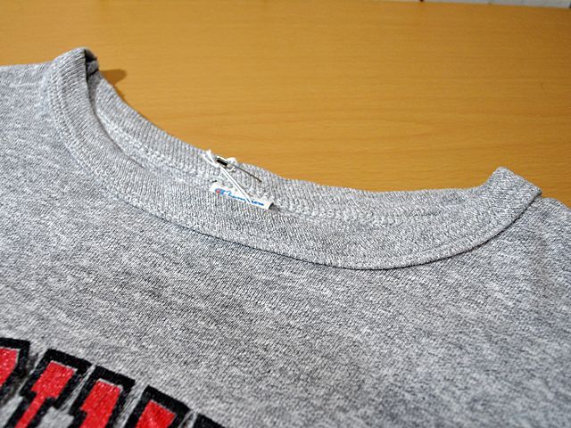 Vintage 80s Champion トリコタグ 8812 杢グレーTシャツ - メルカリ