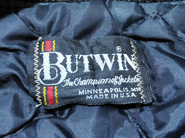1980s【BUTWIN】チェーンステッチ刺繍袖レザースタジャン Black - 古着