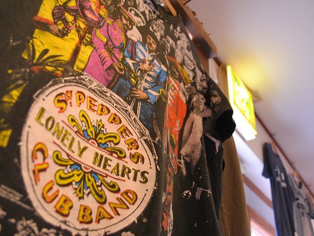 1990s〜 THE BEATLES Sgt. Pepper's Lonely Hearts Club Band総柄T