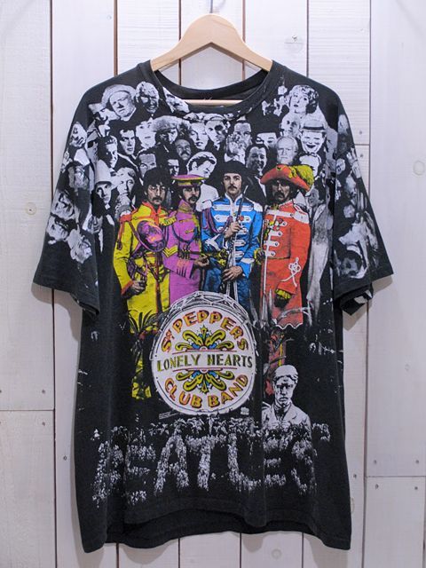 1990s〜 THE BEATLES Sgt. Pepper's Lonely Hearts Club Band総柄Tシャツ　表記XL