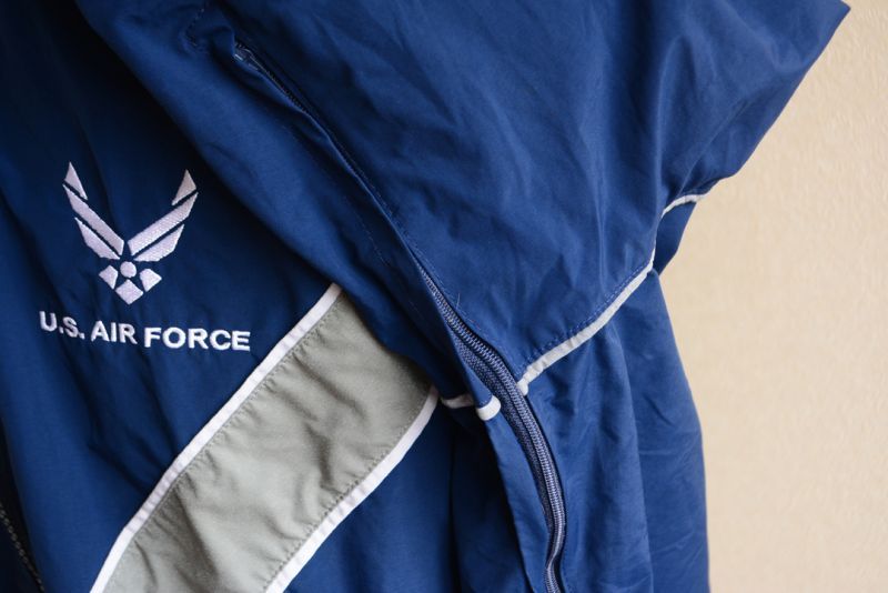 2000s US.AIR FORCE PTU ナイロントレーニングジャケット 表記LARGE 
