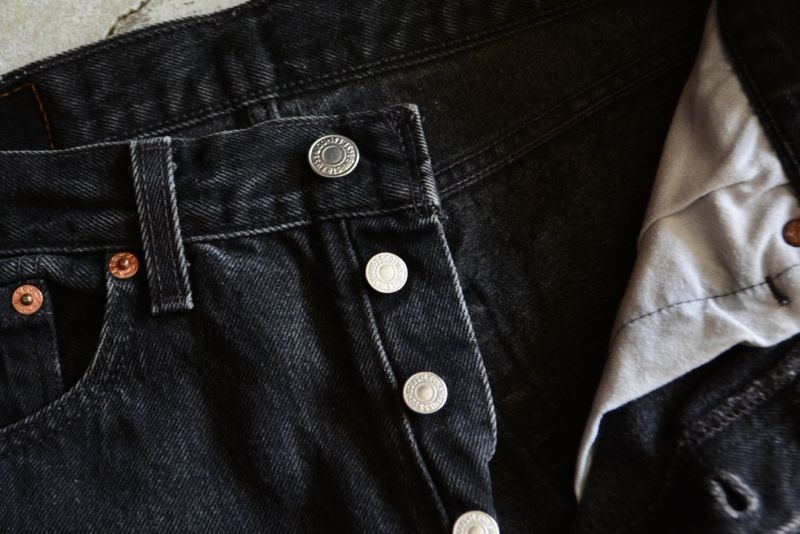 1990s Levi's 501 ブラックデニム 表記W28 L32 - 古着屋HamburgCafe