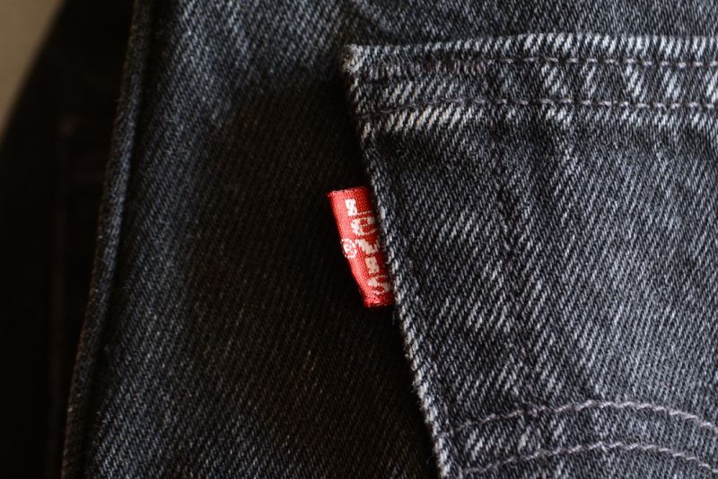 1990s Levi's 501 ブラックデニム 表記W28 L32 - 古着屋HamburgCafe