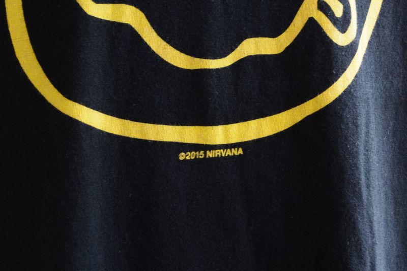 NIRVANA smail tシャツ　ニルヴァーナ